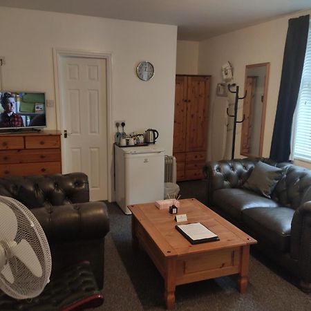 Q - Accommodation Blackpool Bagian luar foto