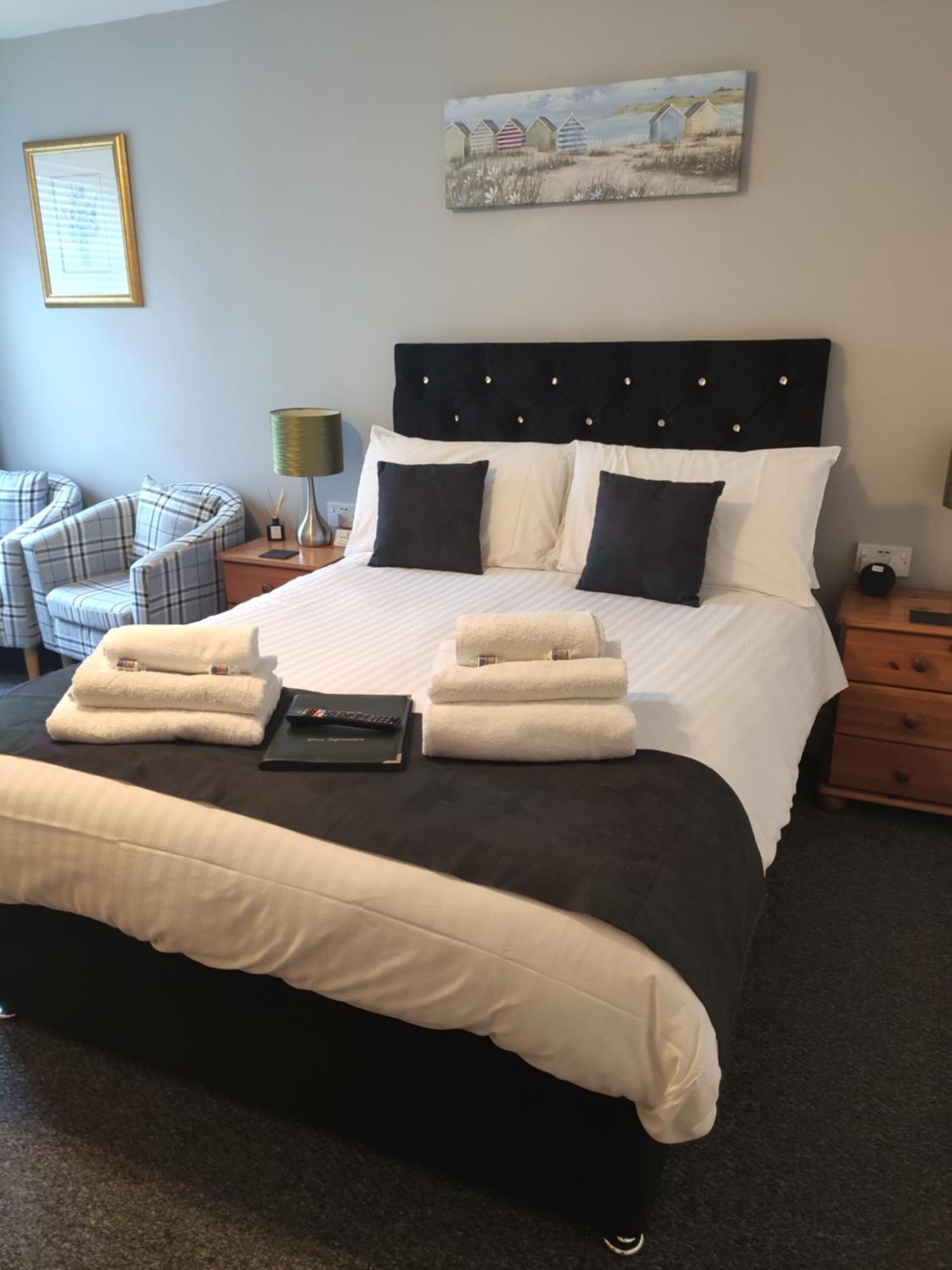 Q - Accommodation Blackpool Bagian luar foto